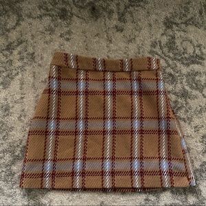 • Forever 21 Plaid Skirt •